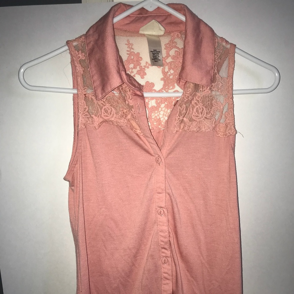 Button-down Vest